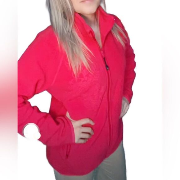 FUDA Bright Red Full Zip Cozy Fleece w/Embroidered Design & Pockets (Size: Med) - Picture 2 of 14